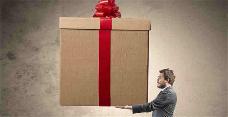 æè±å½è±æ¬§ç©ä»·ä¸æ¶¨ï¼è±å½äººå¤§éå¤ç§¯æ¥ç¨åãå® ç©é£ååè¯å