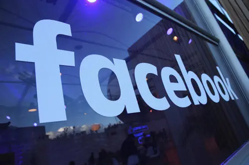 Q2财报超预期股价大涨，抵制潮下Facebook如何"疫"外当上"不倒翁"?